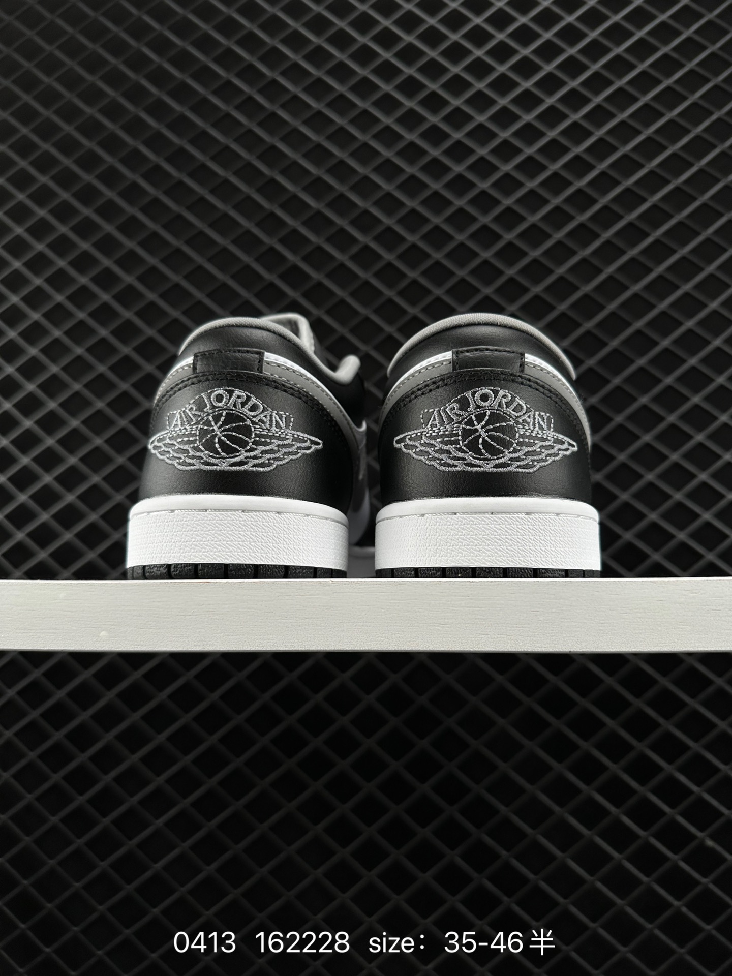 Nike Wmns Air Jordan 1 Low GS”Team Gold”